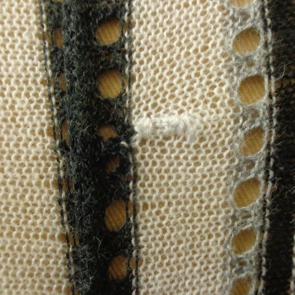 BCBGENERATION Black and White Striped Cardi-Wrap - Picture 5 of 7
